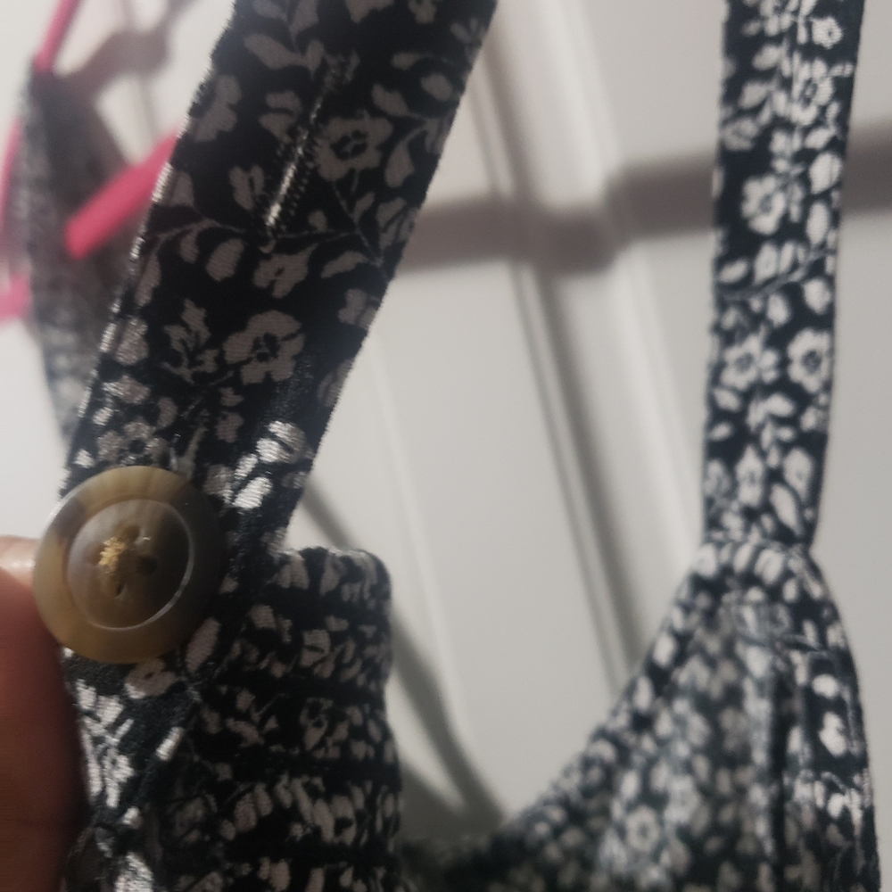 American eagle Romper - Picture 6 of 6